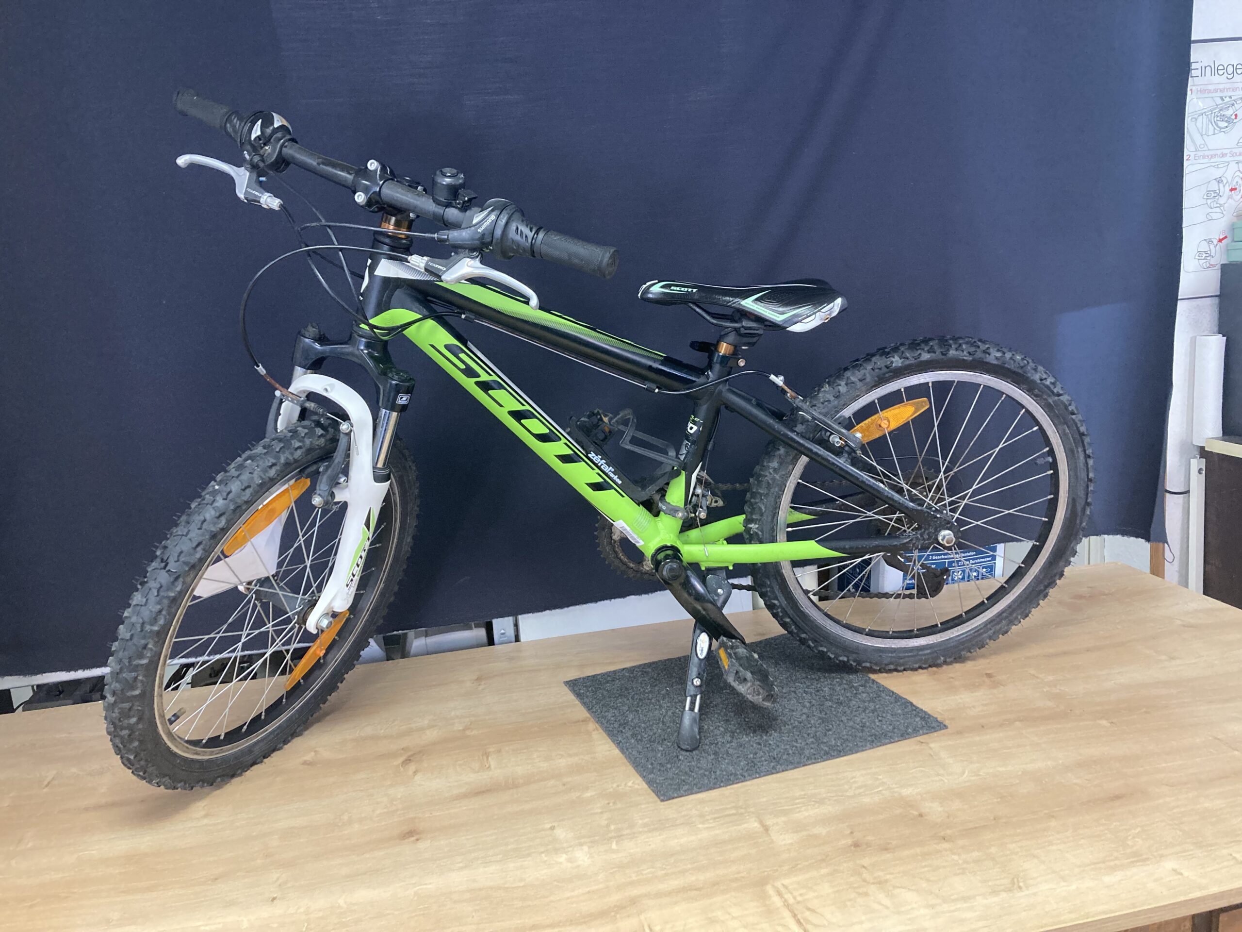 Scott Scale junior 20"